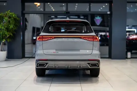 Chery Tiggo 8 Pro e+ 2025 — миниатюра 9