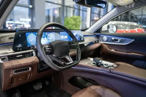 Chery Tiggo 8 Pro e+ 2025 — миниатюра 10