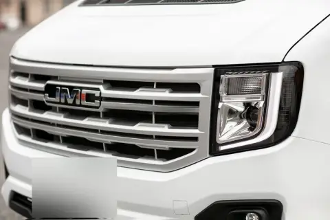 JMC Touring 2026 — миниатюра 4