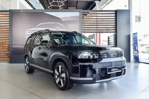 Hyundai Santa Fe 2025 — миниатюра 3