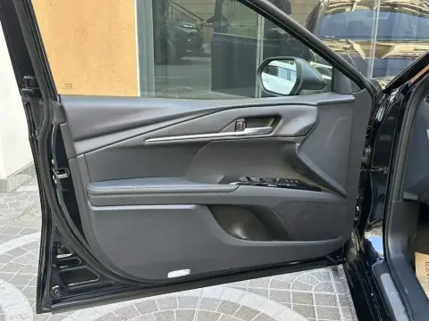 Toyota Camry 2026 — миниатюра 10