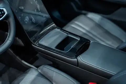 Dongfeng Aeolus Mage EV 2025 — миниатюра 4