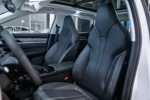 Dongfeng Aeolus Mage EV 2025 — миниатюра 8