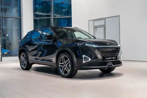 Dongfeng Aeolus Mage HEV 2026 — миниатюра 6