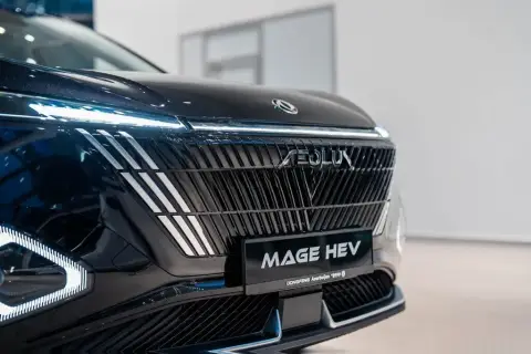 Dongfeng Aeolus Mage HEV 2026 — миниатюра 7