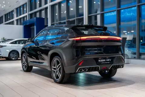 Dongfeng Aeolus Mage HEV 2026 — миниатюра 9