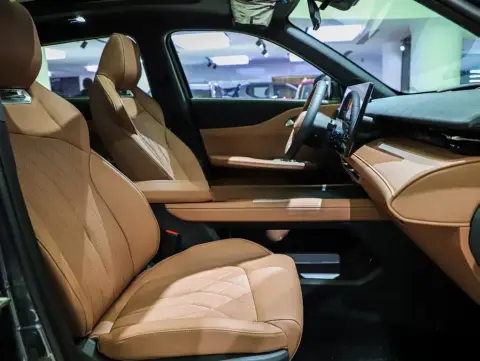 Changan Uni-Z 2025 — миниатюра 9