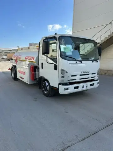 Isuzu NPR 75 L 2025