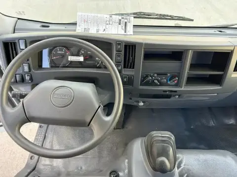 Isuzu NPR 75 L 2025 — миниатюра 3