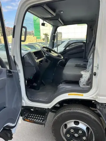 Isuzu NPR 75 L 2025 — миниатюра 4