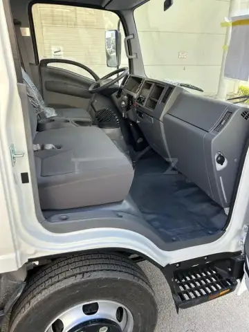 Isuzu NPR 75 L 2025 — миниатюра 5