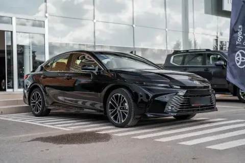 Toyota Camry 2026 — миниатюра 4