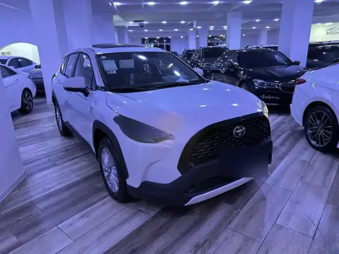 Toyota Corolla Cross 2025 — миниатюра 1