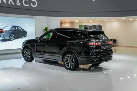 Lynk & Co 09 2025 — миниатюра 4