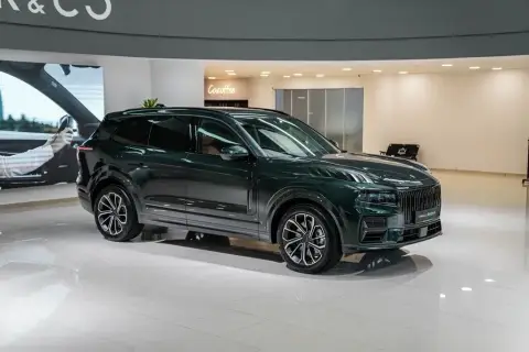 Lynk & Co 09 2025 — миниатюра 3