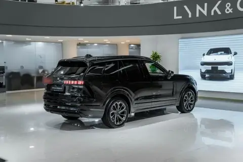 Lynk & Co 09 2025 — миниатюра 6