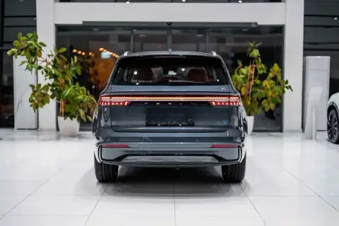 Geely Monjaro 2025 — миниатюра 2