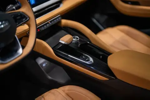 Geely Monjaro 2025 — миниатюра 7