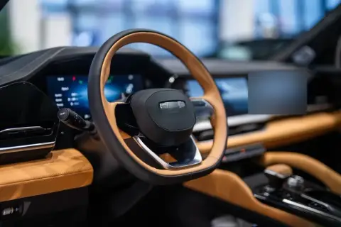 Geely Monjaro 2025 — миниатюра 10