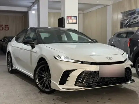 Toyota Camry 2026 — миниатюра 3