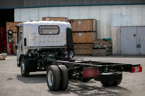 JMC Conquer 4x2 2026 — миниатюра 4