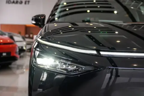 XPeng X9 2025 — миниатюра 4