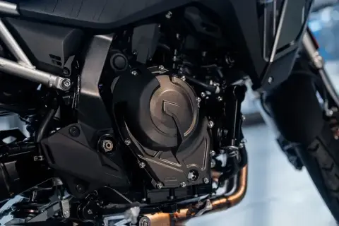 Suzuki V-Strom 800 RQ 2025 — миниатюра 4