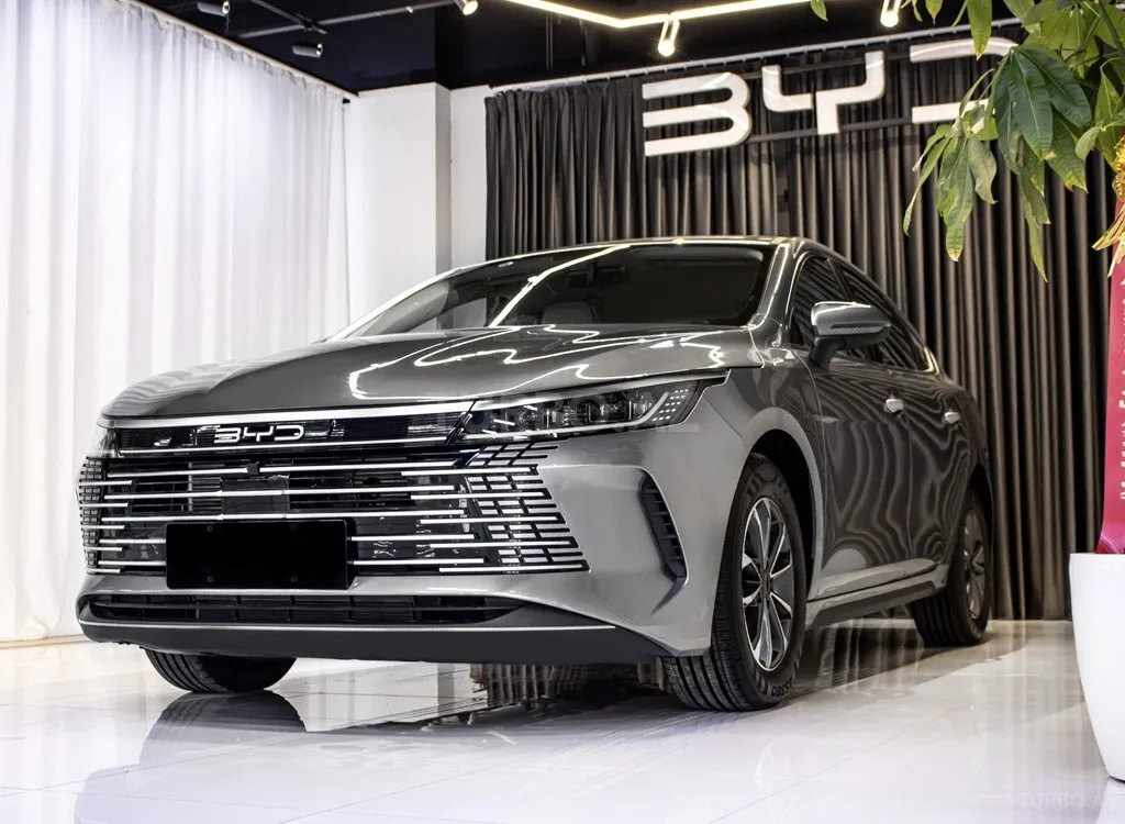 BYD Destroyer 05 2025 — фото 1 из 10