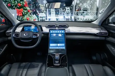 Dongfeng Aeolus Mage HEV 2026 — миниатюра 7