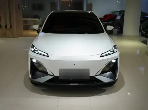 Changan Deepal S07 2025 — миниатюра 2