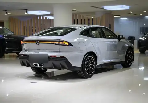Changan Uni-V iDD 2025 — миниатюра 6