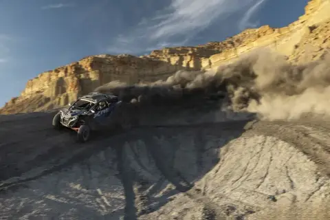 BRP Maverick R X rs with Smart-Shox 2025 — миниатюра 3