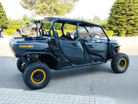 BRP Commander MAX XT-P 1000R 2025 — миниатюра 4