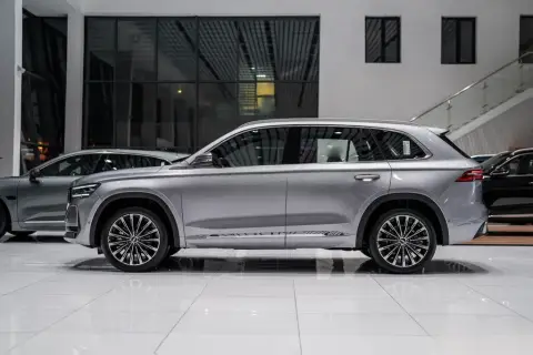 Geely Monjaro 2025 — миниатюра 4