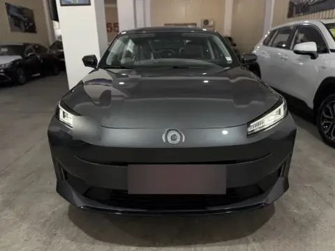 Changan Qiyuan A05 2025 — миниатюра 2