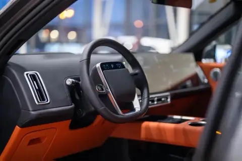 Li Auto L7 2025 — миниатюра 9
