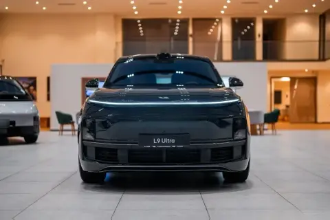 Li Auto L9 2025 — миниатюра 8