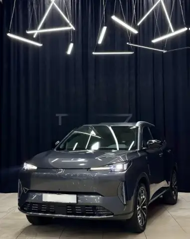 Changan Qiyuan Q05 2025 — миниатюра 2