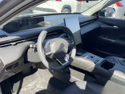Changan Qiyuan A05 2025 — миниатюра 7