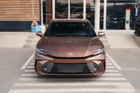 Toyota Camry 2026 — миниатюра 3