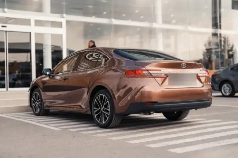 Toyota Camry 2026 — миниатюра 5