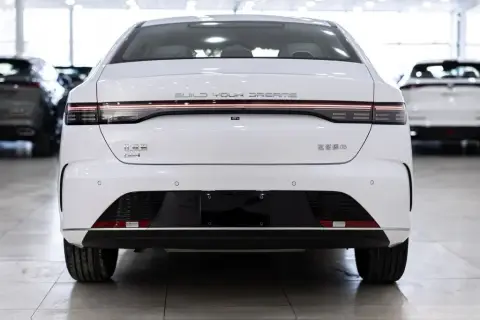 BYD Destroyer 05 2025 — миниатюра 8