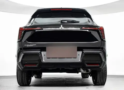 Mitsubishi Outlander Sport 2025 — миниатюра 2