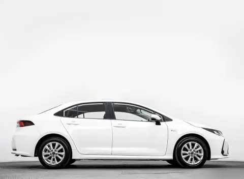 Toyota Corolla 2025 — миниатюра 8