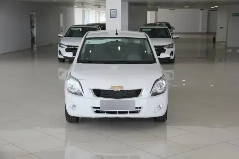 Chevrolet Cobalt 2026 — миниатюра 1