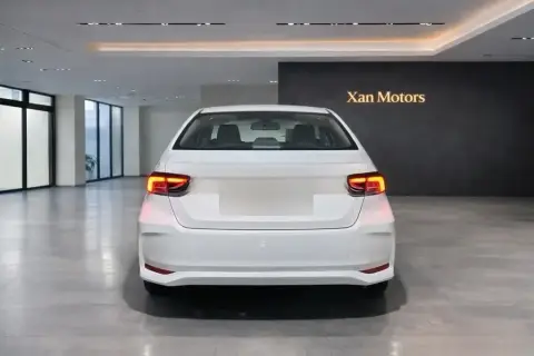 Toyota Corolla 2025 — миниатюра 4