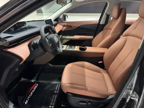 Changan Qiyuan A05 2025 — миниатюра 8