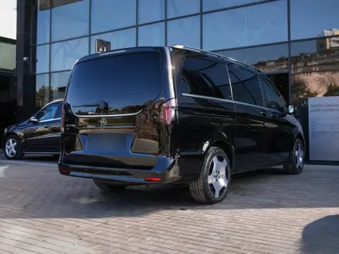 Mercedes-Benz V 250 2025 — миниатюра 6
