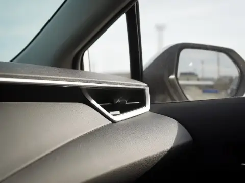 Toyota Corolla 2025 — миниатюра 7