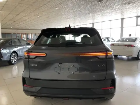 Changan Qiyuan Q05 2025 — миниатюра 6